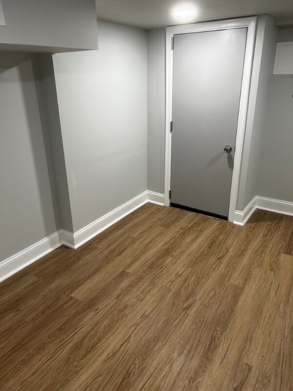 Foto del edificio - 2406 Wilkens Ave