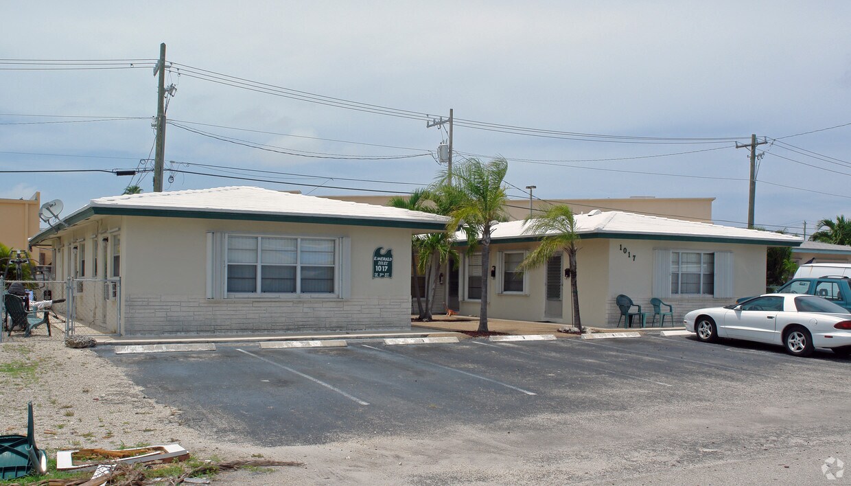 Foto principal - 1017 SE 3rd St