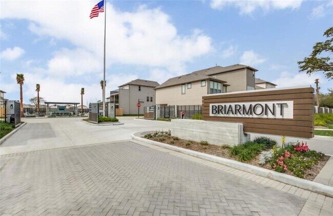 Foto del edificio - 3107 Briarwood Point Pl