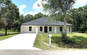 Building Photo - 7501 NW 81st Ct