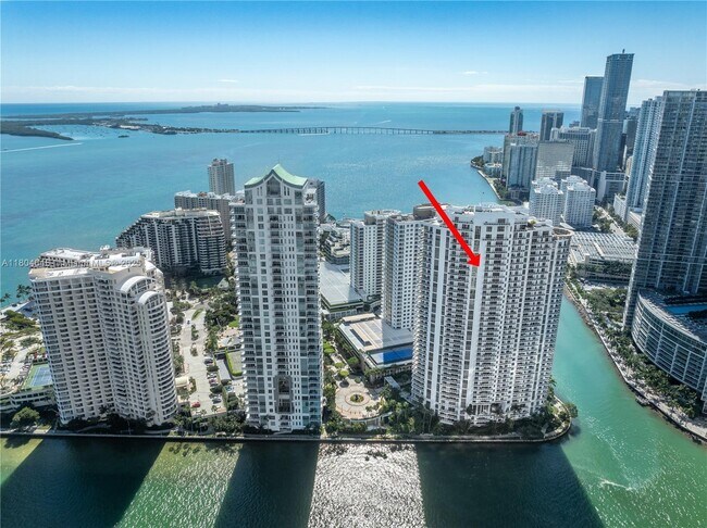 Foto del edificio - 901 Brickell Key Blvd