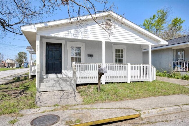 Foto del edificio - 953 Hopkins St