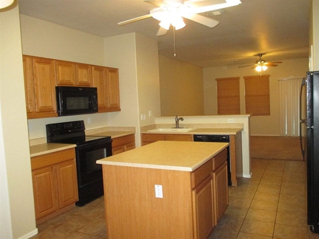 Building Photo - 2513 W Saint Catherine Ave