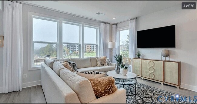 Foto del edificio - 543 Munson Woods Walk