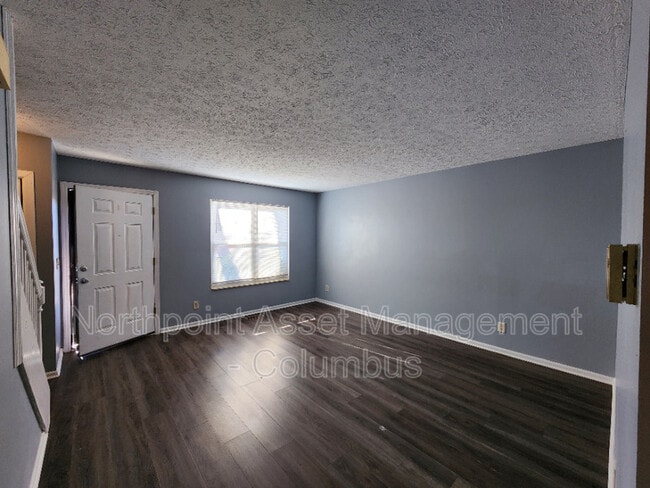 Building Photo - 2297 Ayers Dr