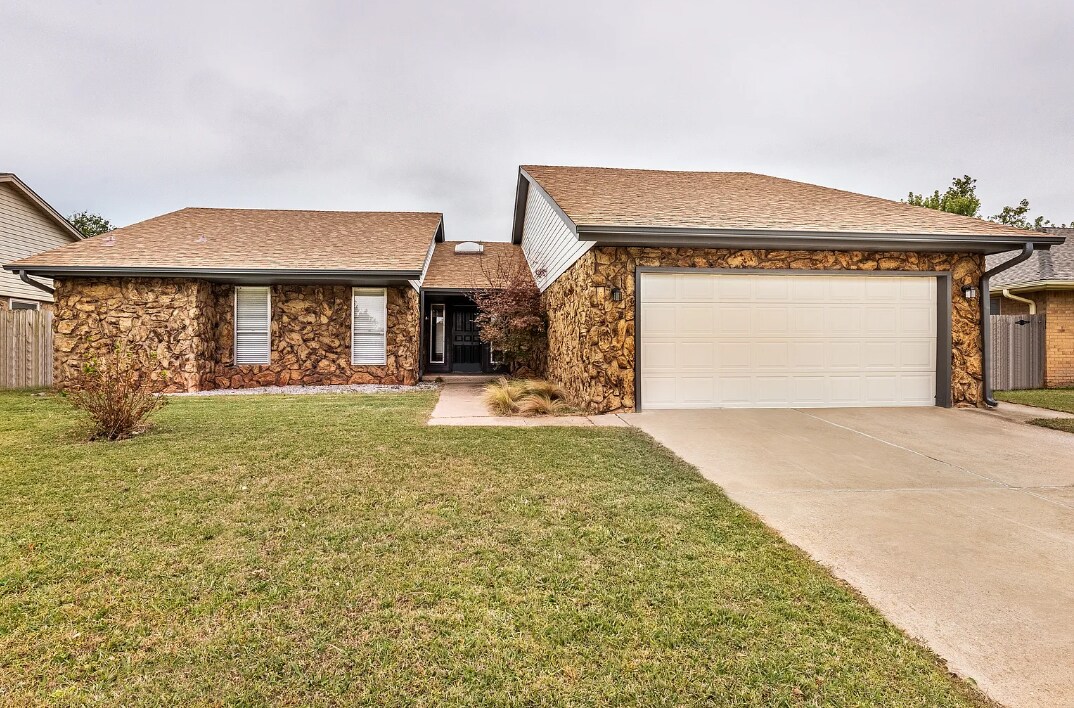 Foto principal - 5212 NW 109th St