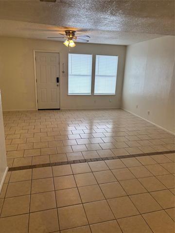 Building Photo - 3205 Las Vegas Trail