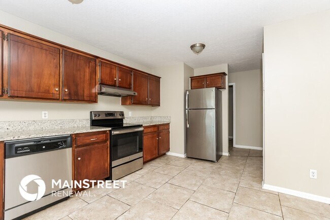 Foto del edificio - 631 Blake Moore Dr