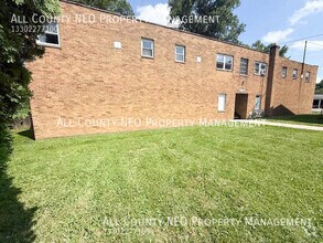 Building Photo - 2116 Market Ave N