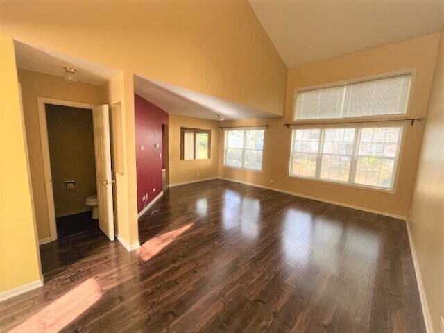 Building Photo - 1556 Brittania Way
