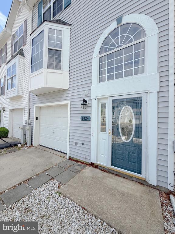 Building Photo - 9424 Sea Breeze Ct