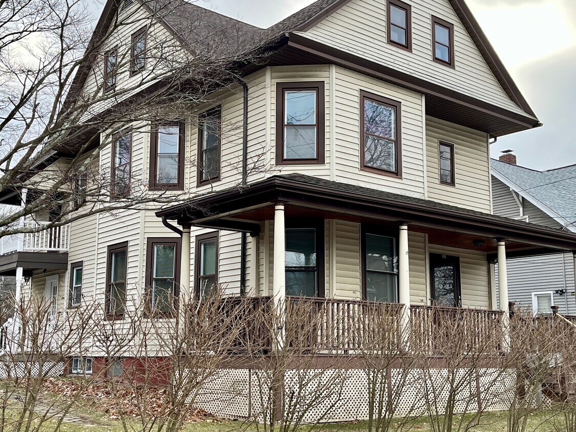 Second floor unit - 66 Howe Ave