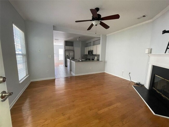 Building Photo - 3306 Hidden Cove Cir NW