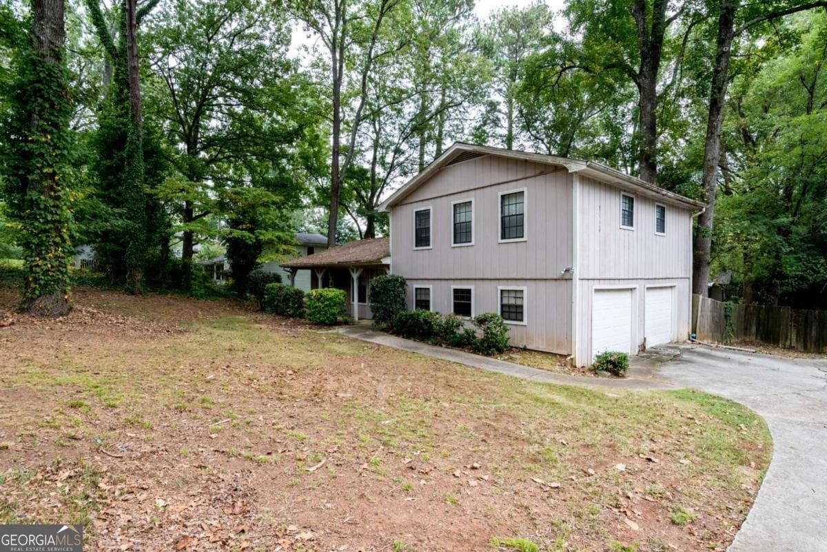 Primary Photo - 2275 Camden Ct