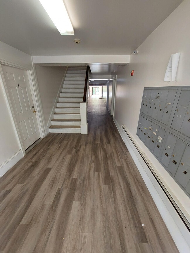 32 S Ave Apartments in Lansdowne, PA