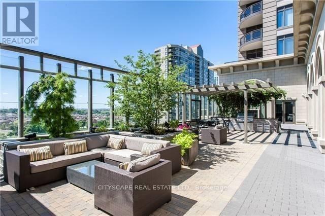 Building Photo - 385 Prince of Wales Dr