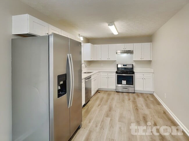 Building Photo - 1567 Kimberly Pl