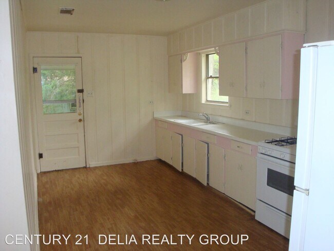 Building Photo - 3 br, 1 bath House - 1011 Harvey St