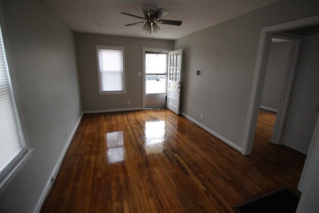 Foto del edificio - updated 1 bedroom house for rent