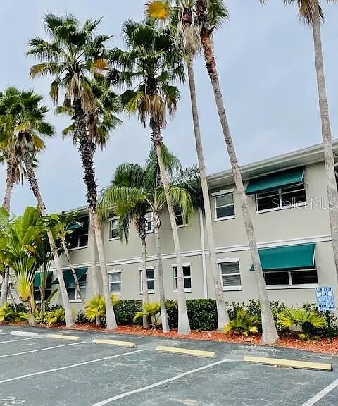 Foto del edificio - 212 S Church Ave