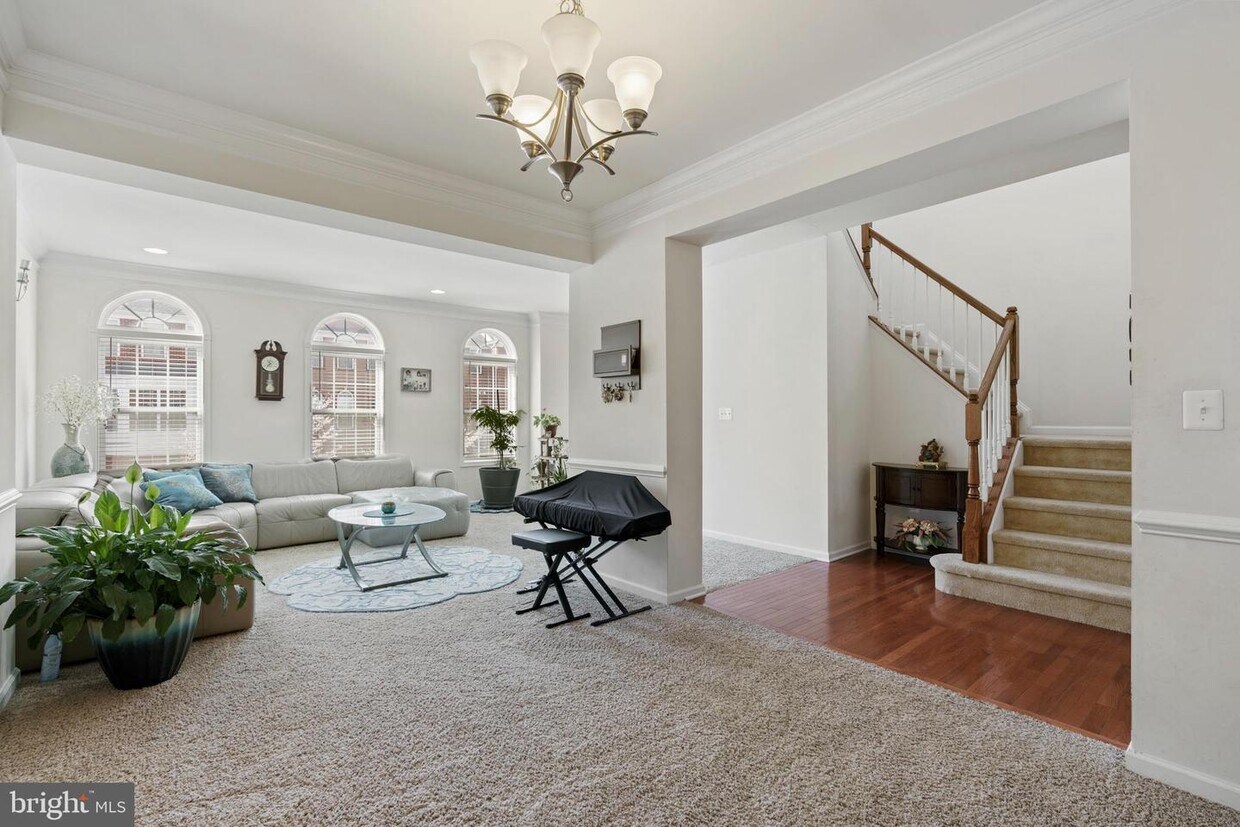 43245 Mitcham Square, Ashburn, VA 20148 Townhome Rentals in Ashburn