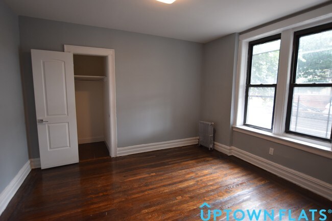 Foto del edificio - 754 E 23rd St