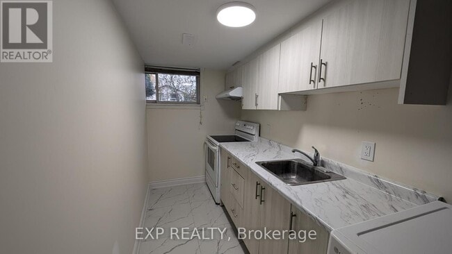 Building Photo - 390 Bartley Bull Pkwy