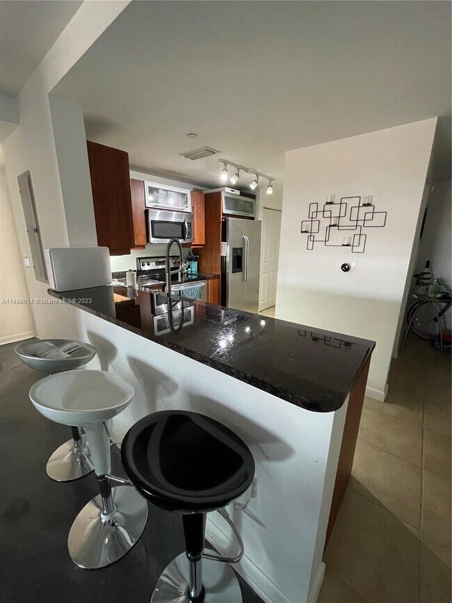 Foto del edificio - 7350 SW 89th St