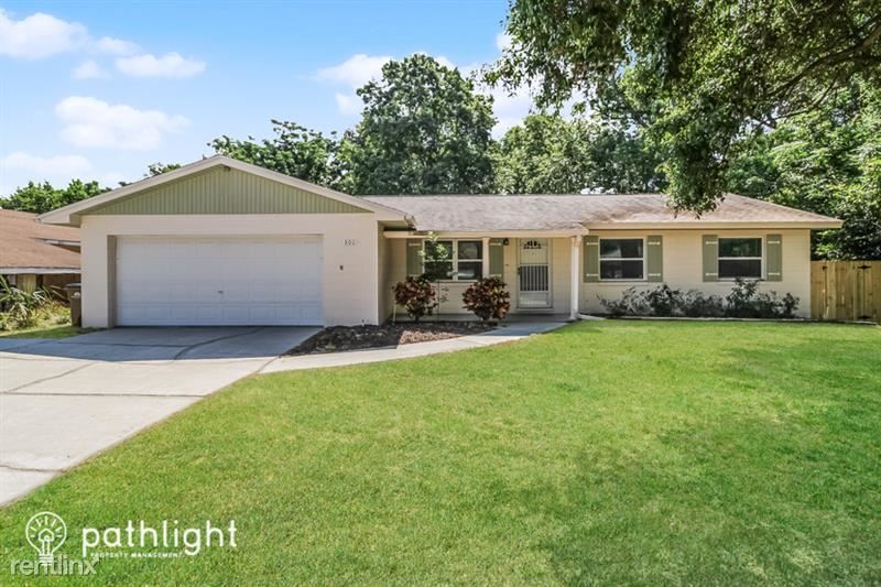 Primary Photo - 3 br, 2 bath House - 800 N Sunset Drive UNIT