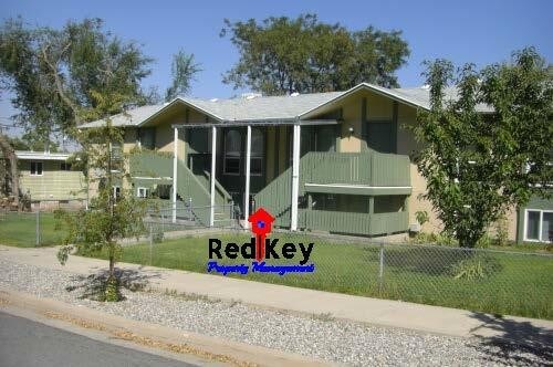 Primary Photo - Pinehurst Apartment 4 Plex 103 E
