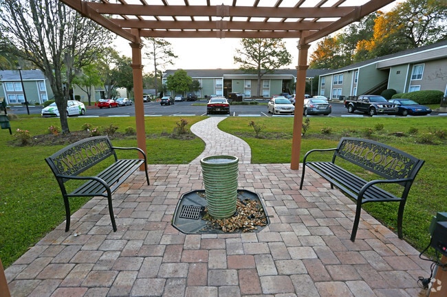 Building Photo - The Woods of Killearn Apartment Homes