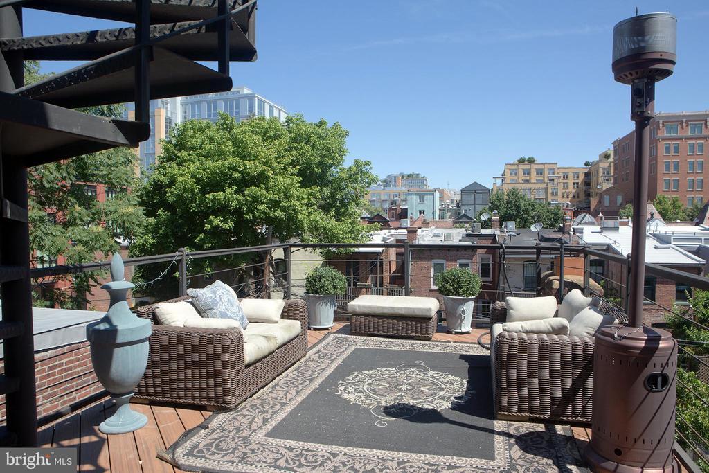 Foto principal - 1339 T St NW