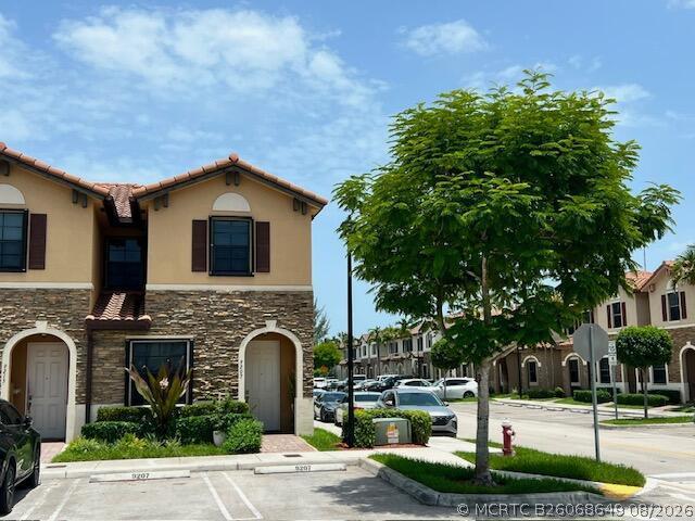 Foto del edificio - 9207 W 33rd Ln