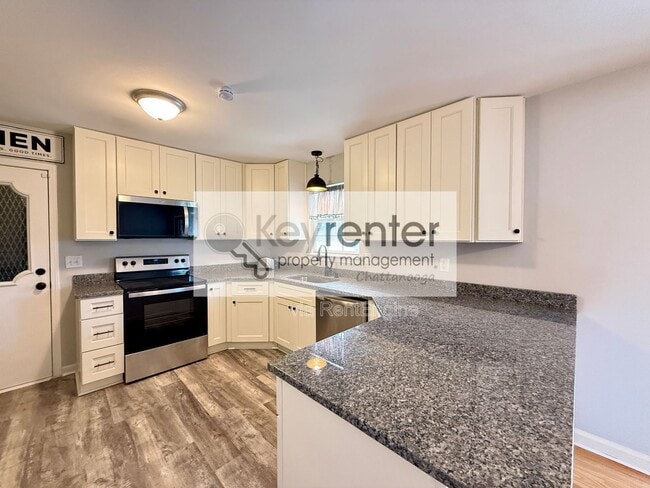 Building Photo - 510 Highview Cir