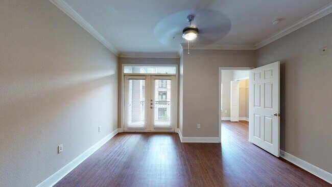 Interior Photo - THIRTY377