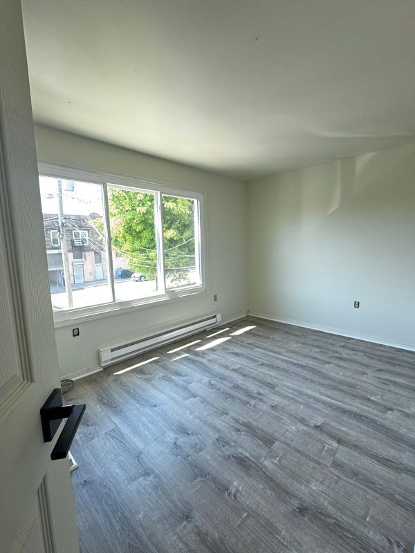 Building Photo - 115 16th Avenue, #115