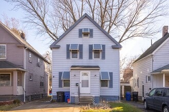 Building Photo - 2227 W 103rd St