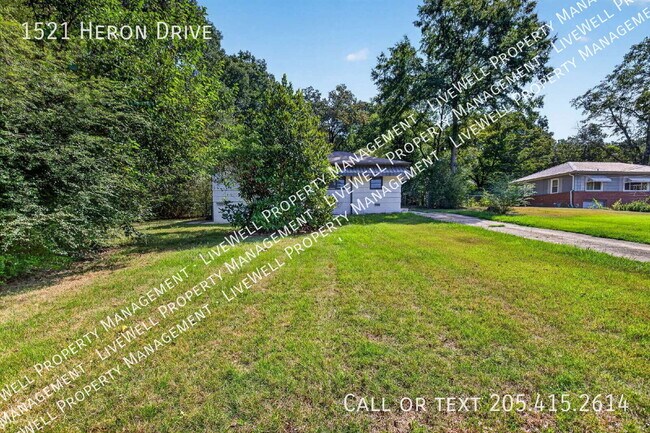 Building Photo - 1521 Heron Dr