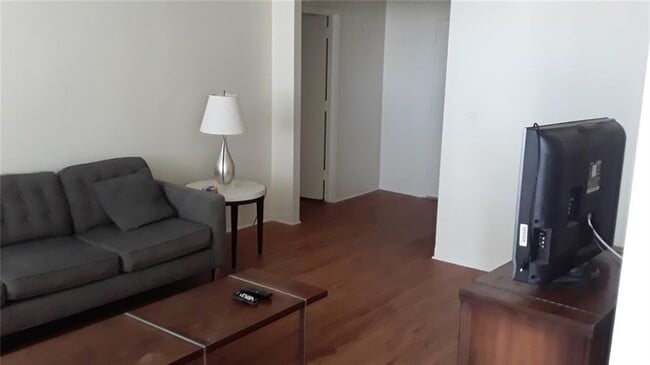 Foto del edificio - 215 Piedmont Ave NE