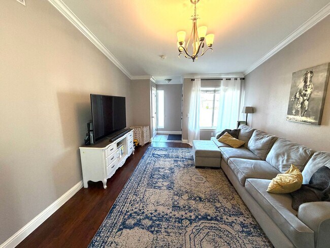 Foto del edificio - Desirable Home in Lincoln Village – Won’t Last Long!