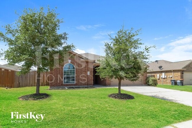 Building Photo - 325 Meadow Ridge Dr
