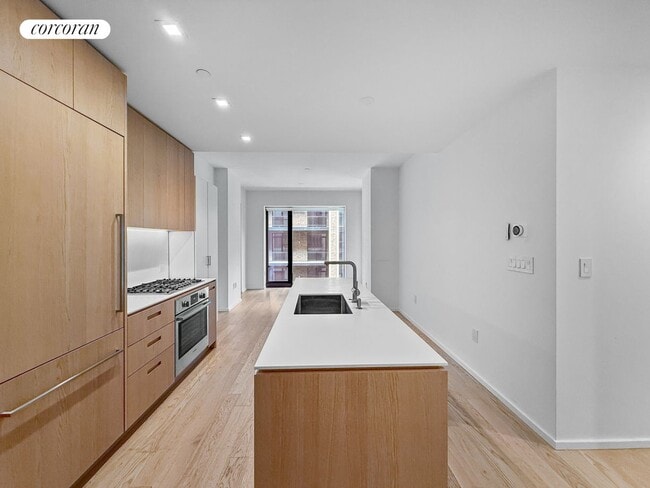 Foto del edificio - 98 Front St