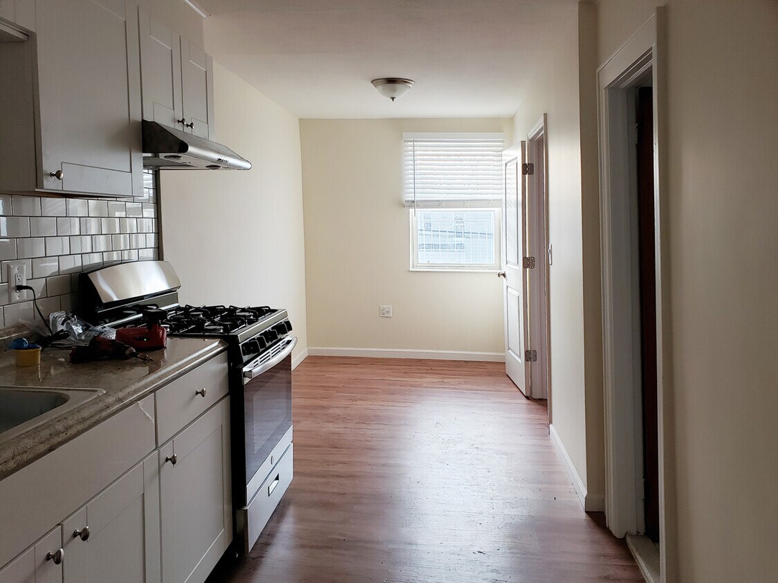 2032 4th W St, Brooklyn, NY 11223 2032 4th W St Brooklyn, NY