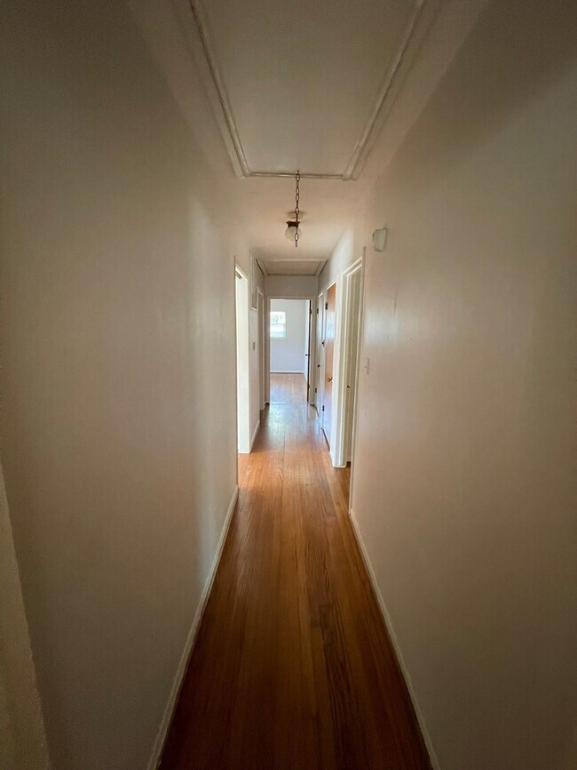 Foto del edificio - 4810 Hummingbird St