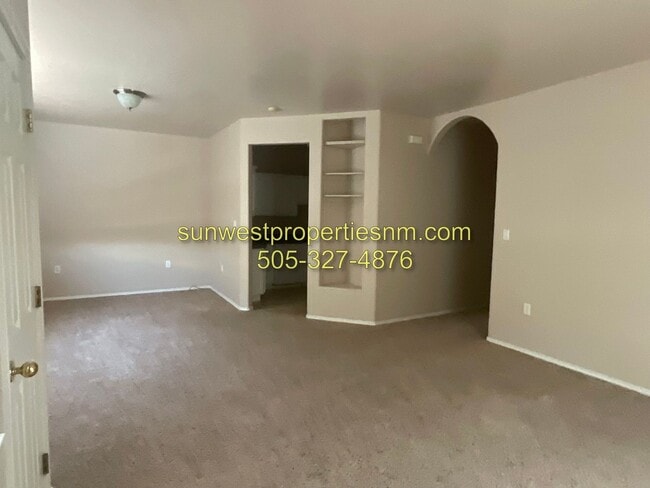 Foto del edificio - 1700 E 23rd St