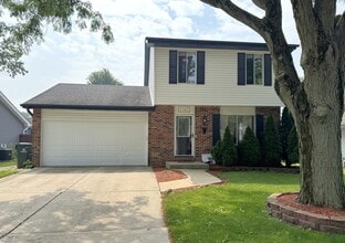 Building Photo - 1142 Greensfield Dr