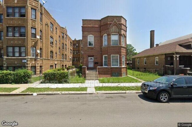 Building Photo - 11347 S Doctor Martin Luther King Junior Dr