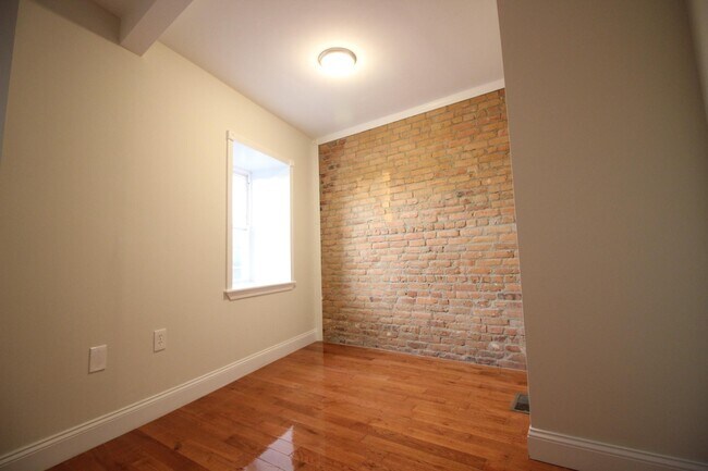 Foto del edificio - 145 Marcella St