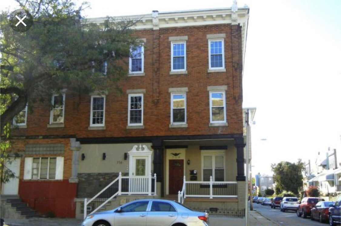 Primary Photo - 718 N 48th St