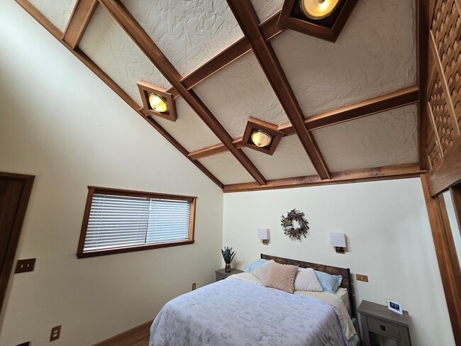 Foto del edificio - Furnished 1-bedroom Pine Hill home!